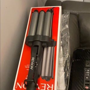 Wave wand Revlon